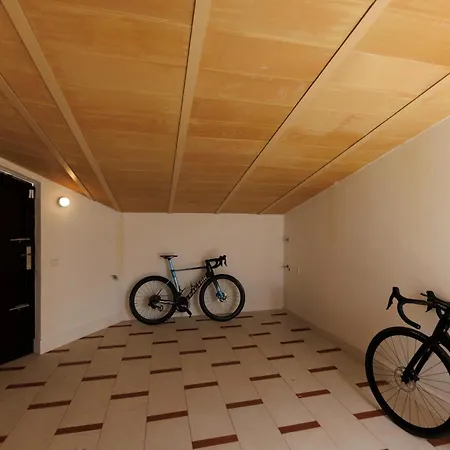 Apartment Bravissimo Vivaldi 3a, Monthly Girona